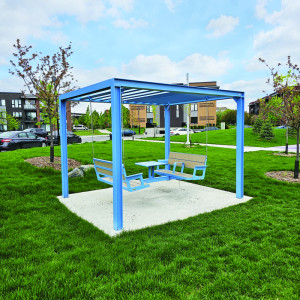 Balancelle, chaise longue, pergola, pergola modulaire, pergola urbaine, abri solaire, mobilier urbain, banc public, mobilier espace public, mobilier extérieur, mobilier d'espace collaboratif extérieur, mobilier espace commercial, mobilier de parc, mobilier scolaire, station touristique, mobilier terrasse commerciale, mobilier place publique, mobilier toit-terrasse extérieur, mobilier modulaire urbain Swing, lounge chair, pergola, modular pergola, urban pergola, sunshade, solar shelter, urban furniture, street furniture, site furnishings, public bench, public space furniture, public square outdoor furniture, outdoor furniture, outdoor collaborative space furniture, commercial furniture, park furniture, school outdoor furniture, touristic station, Touristic site outdoor furniture, commercial terrace furniture, rooftop terrace furniture, urban modular furniture 