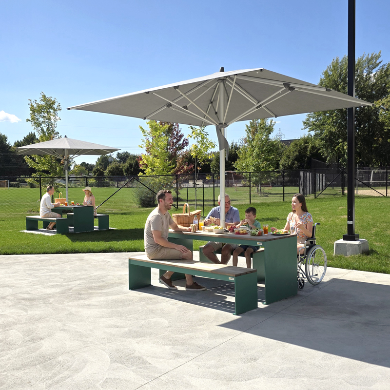 Table pique-nique modulaire, accès universel (PMR), parasol de tissu, abri solaire, abri de table de pique-nique, mobilier urbain, table à pique-nique, table publique, banc public, mobilier espace public, mobilier extérieur, mobilier d'espace collaboratif extérieur, mobilier espace commercial, mobilier de parc, mobilier scolaire, station touristique, mobilier terrasse commerciale, mobilier place publique, mobilier toit-terrasse extérieur, mobilier modulaire urbain Modular picnic table, universal access (ADA), fabric parasol, sunshade, solar shelter, sunbrella, umbrella, Picnic table shelter, urban furniture, street furniture, site furnishings, public table, public bench, modular picnic table, public space furniture, public square outdoor furniture, outdoor furniture, outdoor collaborative space furniture, commercial furniture, park furniture, school outdoor furniture, touristic station, Touristic site outdoor furniture, commercial terrace furniture, rooftop terrace furniture, urban modular furniture