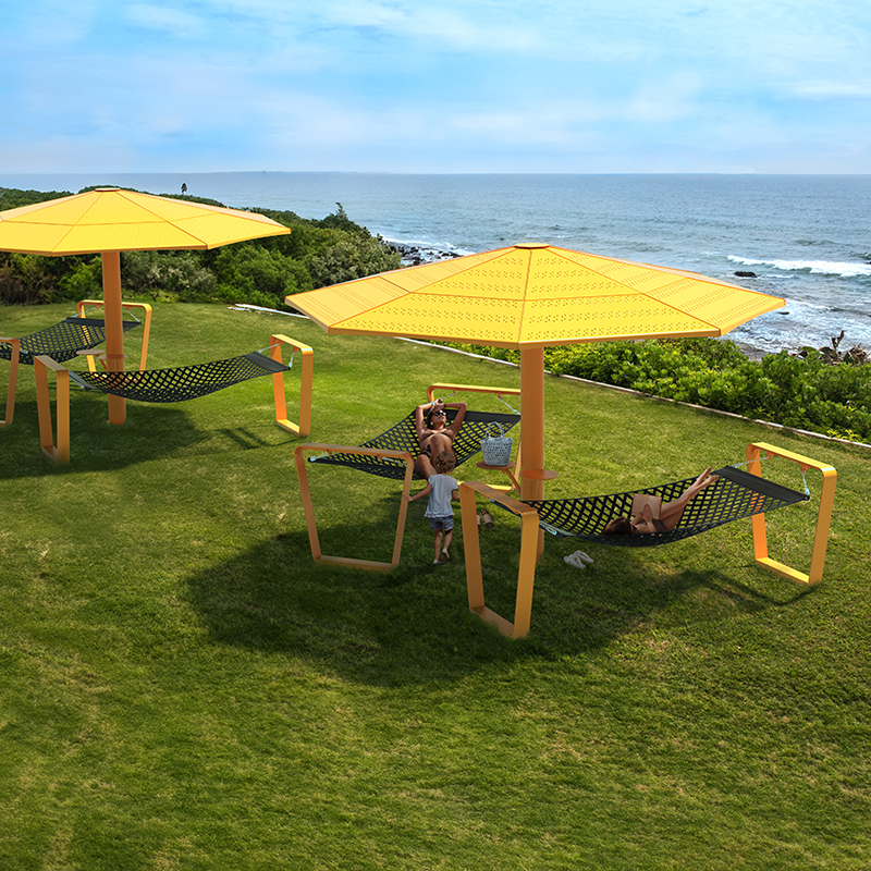Hamac urbain, hamac publique, chaise hamac urbaine, parasol métallique, abri solaire, abri de pique-nique, mobilier urbain, banc public, mobilier espace public, mobilier extérieur, mobilier d'espace collaboratif extérieur, mobilier espace commercial, mobilier de parc, mobilier scolaire, station touristique, mobilier terrasse commerciale, mobilier place publique, mobilier toit-terrasse extérieur, mobilier modulaire urbain Urban hammock, public hammock, urban hammock chair, metal parasol, sunshade, solar shelter, sunbrella, umbrella, picnic table shelter, urban furniture, street furniture, site furnishings, public bench, public space furniture, public square outdoor furniture, outdoor furniture, outdoor collaborative space furniture, commercial furniture, park furniture, school outdoor furniture, touristic station, Touristic site outdoor furniture, commercial terrace furniture, rooftop terrace furniture, urban modular furniture